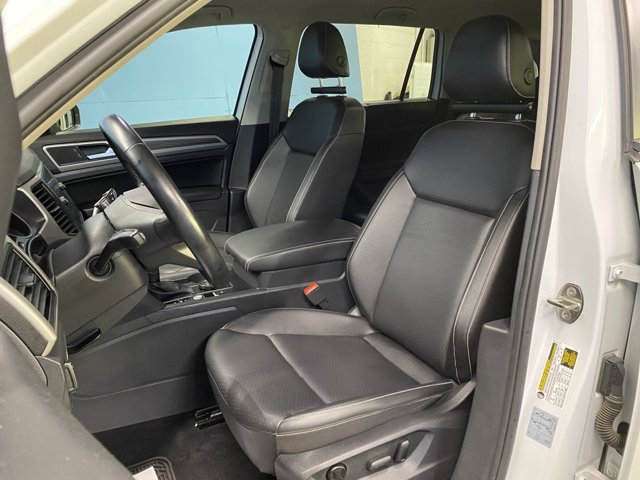 2021 Volkswagen Atlas 3.6L V6 SE Technology Image 14 of 50