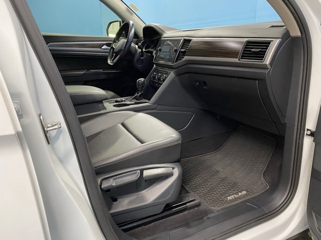 2021 Volkswagen Atlas 3.6L V6 SE Technology Image 46 of 50