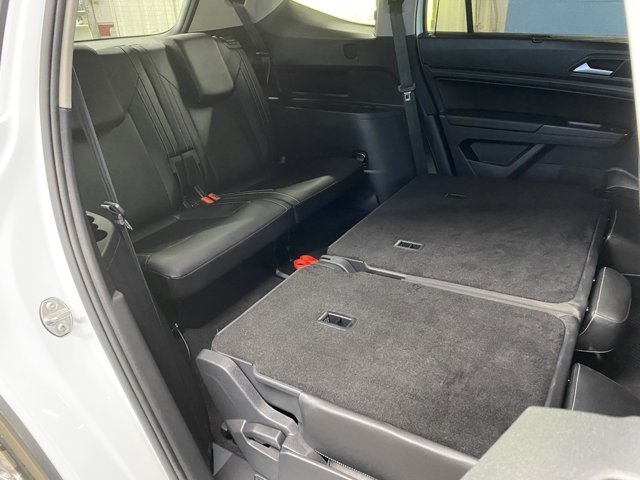 2021 Volkswagen Atlas 3.6L V6 SE Technology Image 43 of 50
