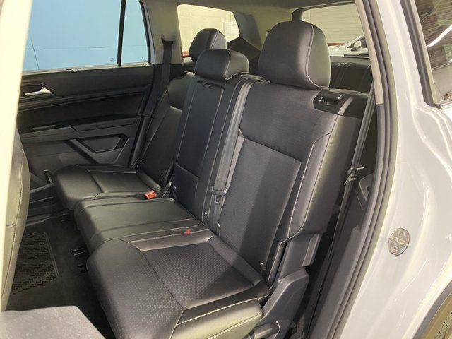 2021 Volkswagen Atlas 3.6L V6 SE Technology Image 31 of 50