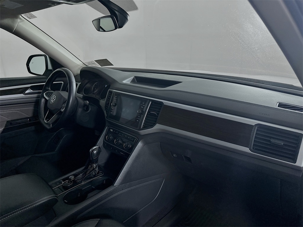 2021 Volkswagen Atlas 3.6L V6 SE Technology Image 18 of 35