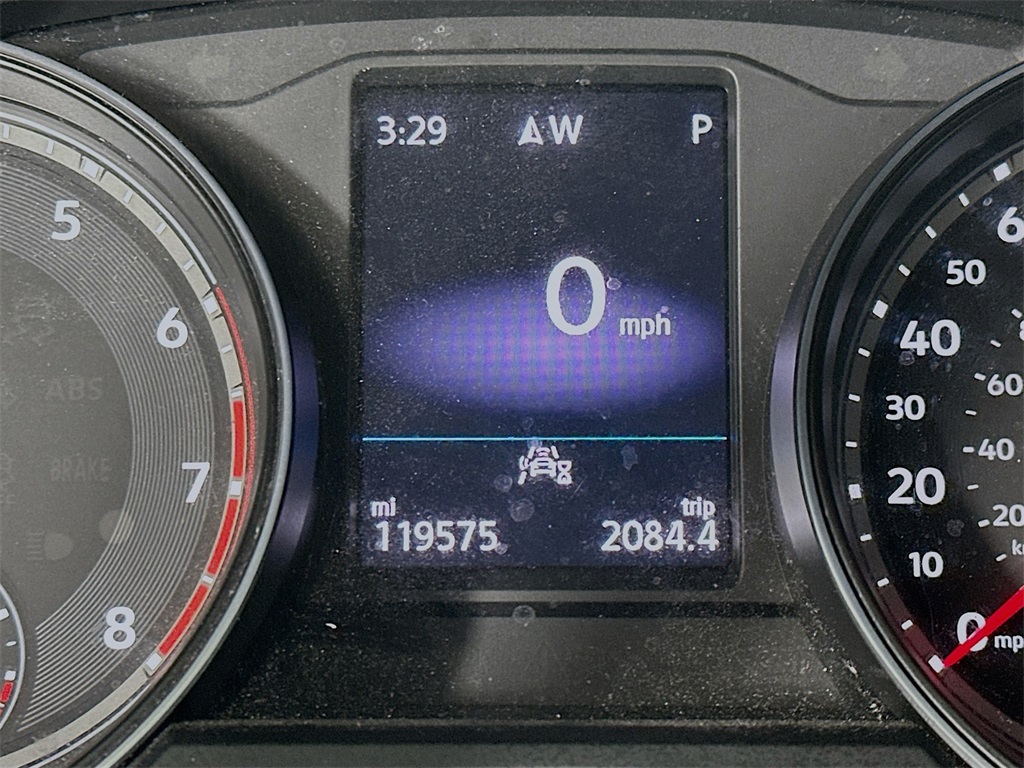 2021 Volkswagen Atlas 3.6L V6 SE Technology Image 21 of 35