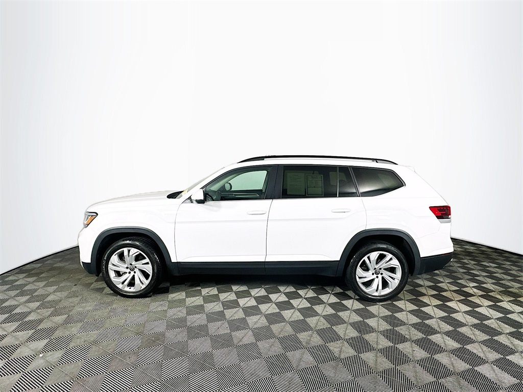 2021 Volkswagen Atlas 3.6L V6 SE Technology Image 8 of 35