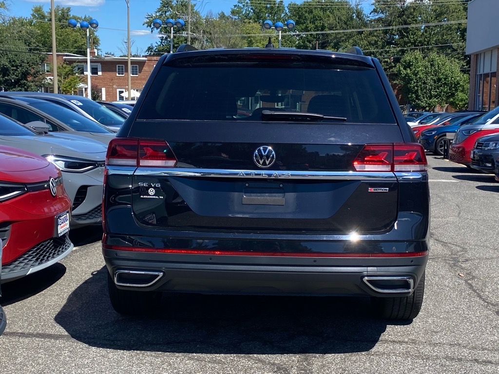 2021 Volkswagen Atlas 3.6L V6 SE Technology Image 17 of 19