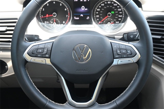 2021 Volkswagen Atlas 3.6L V6 SE Technology Image 13 of 31