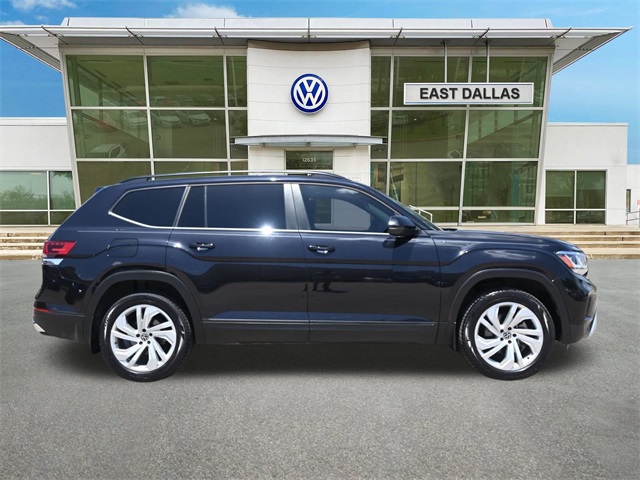 2021 Volkswagen Atlas 3.6L V6 SE Technology Image 3 of 31