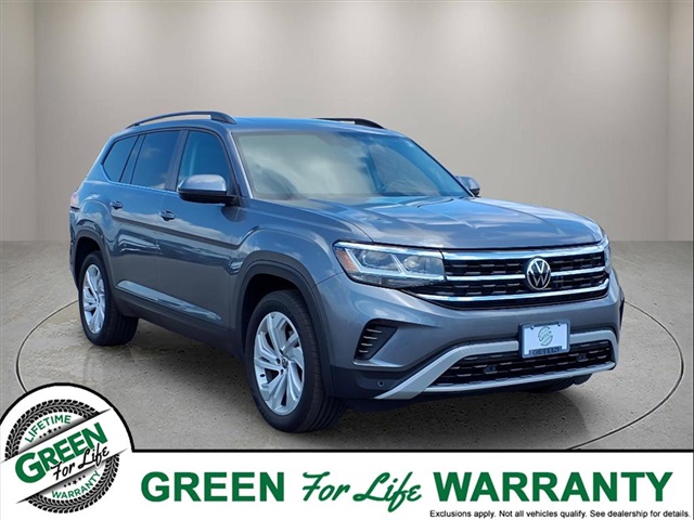 2021 Volkswagen Atlas 3.6L V6 SE Technology Image 3 of 26