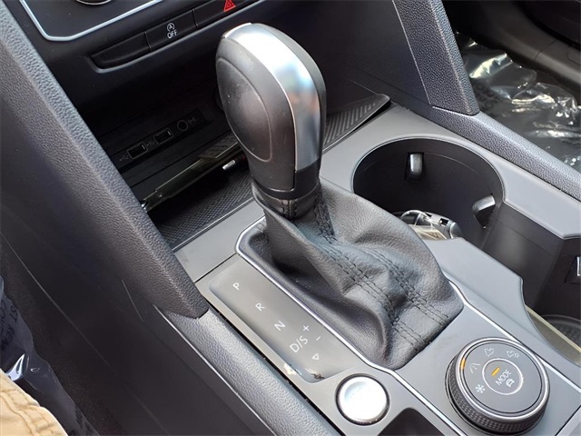 2021 Volkswagen Atlas 3.6L V6 SE Technology Image 20 of 26