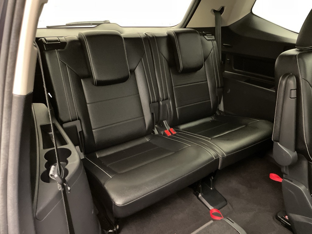 2021 Volkswagen Atlas 3.6L V6 SE Technology Image 16 of 53