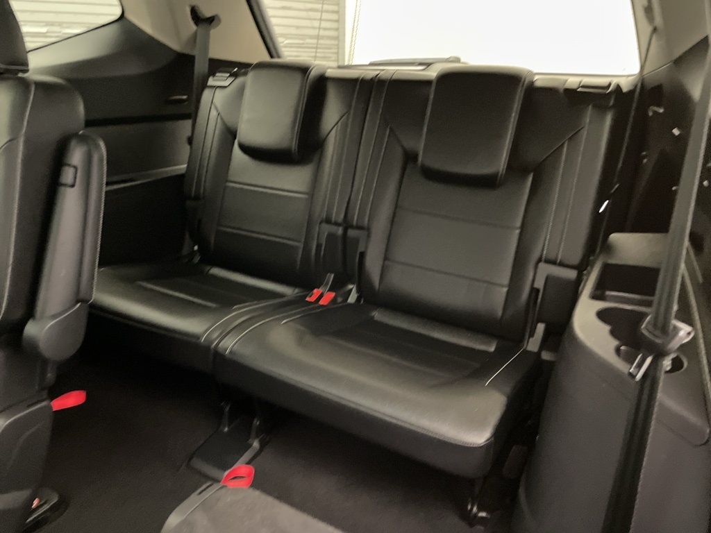 2021 Volkswagen Atlas 3.6L V6 SE Technology Image 17 of 53