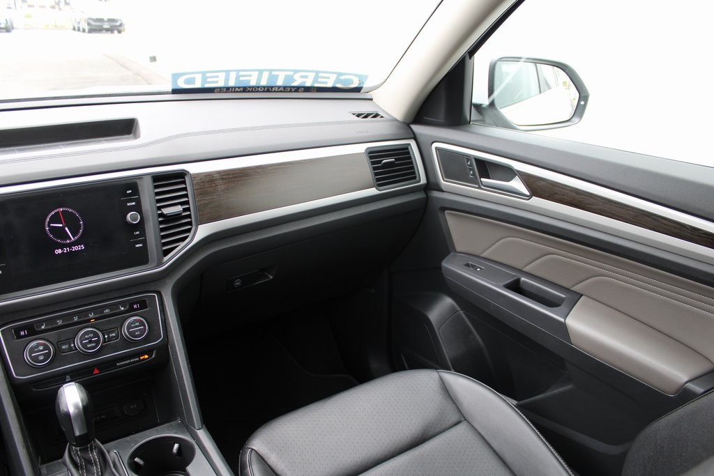 2021 Volkswagen Atlas 3.6L V6 SE Technology Image 20 of 53