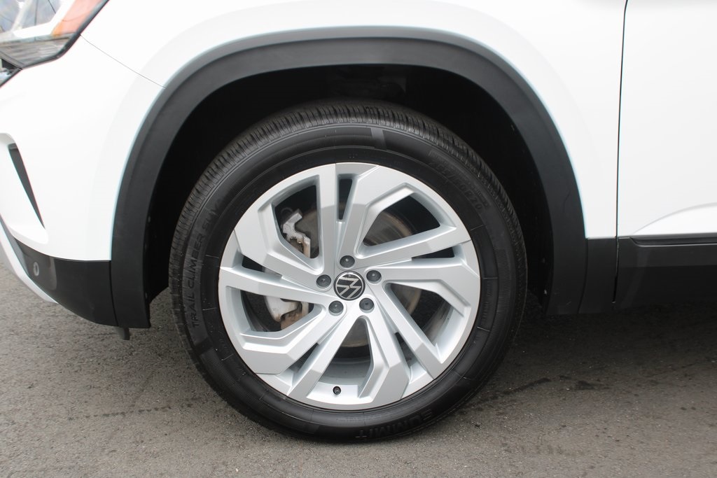2021 Volkswagen Atlas 3.6L V6 SE Technology Image 8 of 53