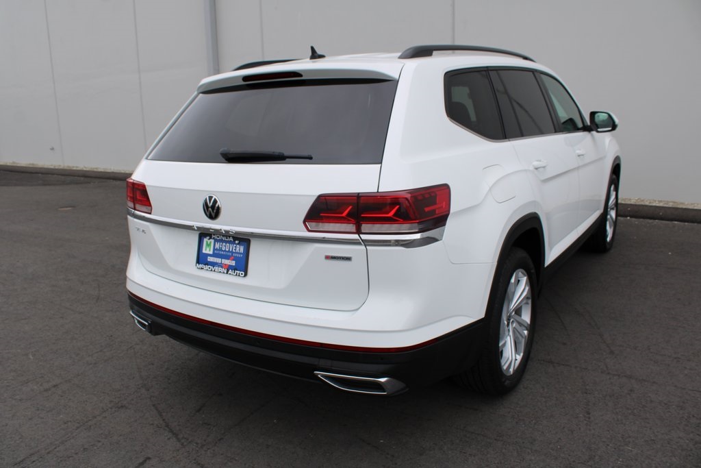 2021 Volkswagen Atlas 3.6L V6 SE Technology Image 4 of 53