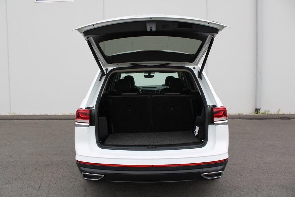 2021 Volkswagen Atlas 3.6L V6 SE Technology Image 10 of 53
