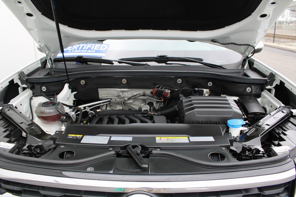 2021 Volkswagen Atlas 3.6L V6 SE Technology Image 7 of 53