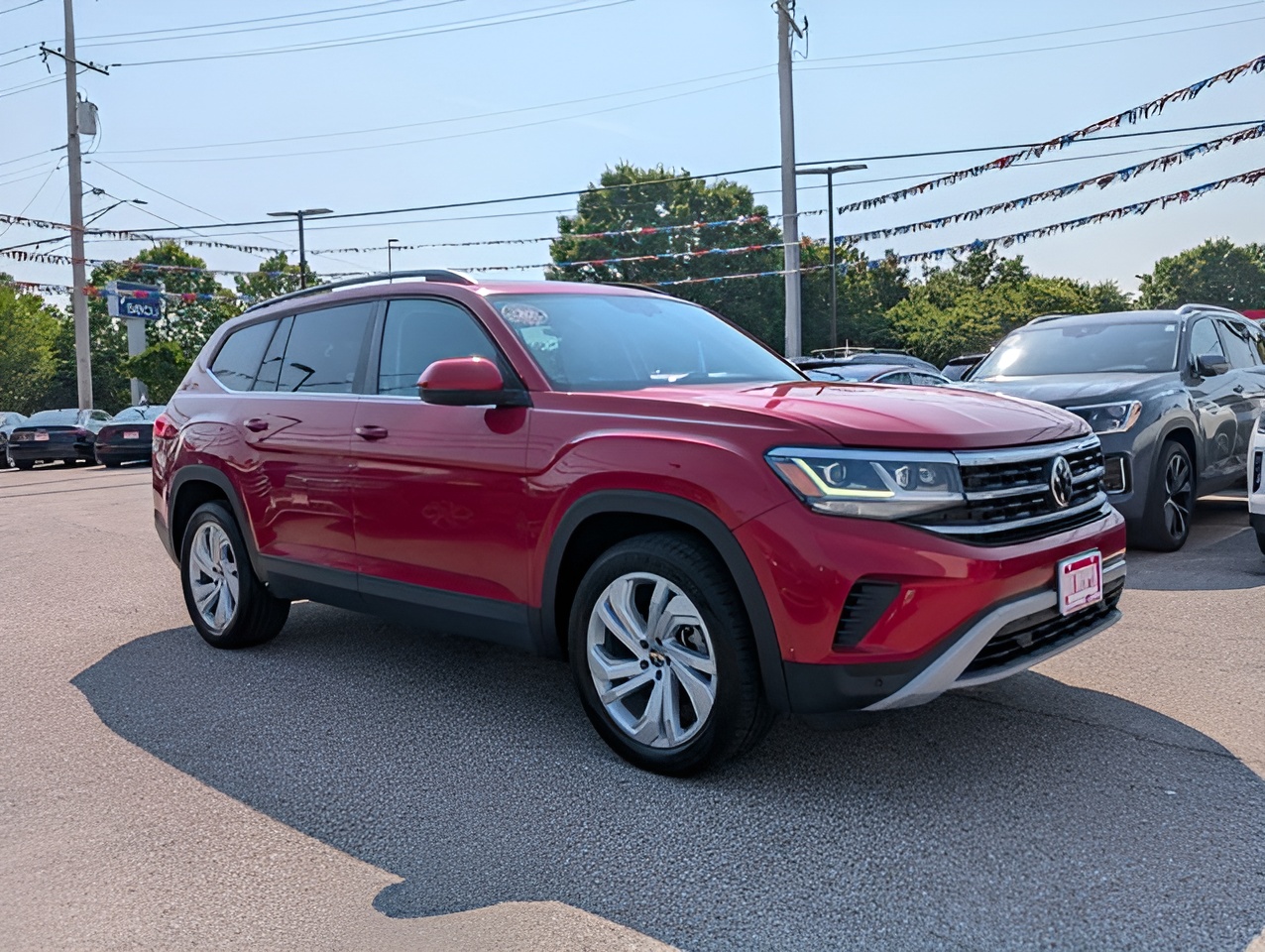 Vehicle image 35 of 40