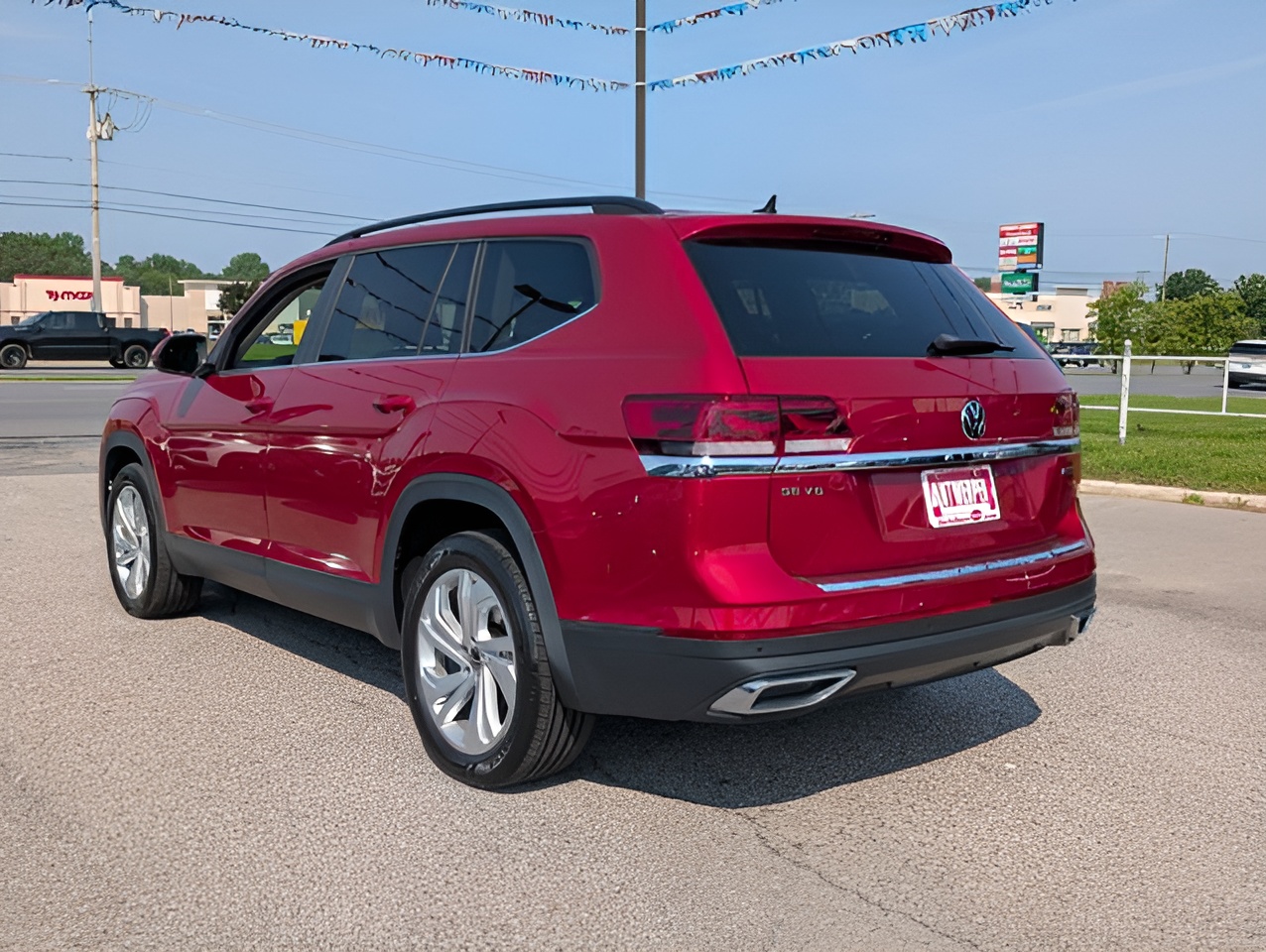 Vehicle image 39 of 40