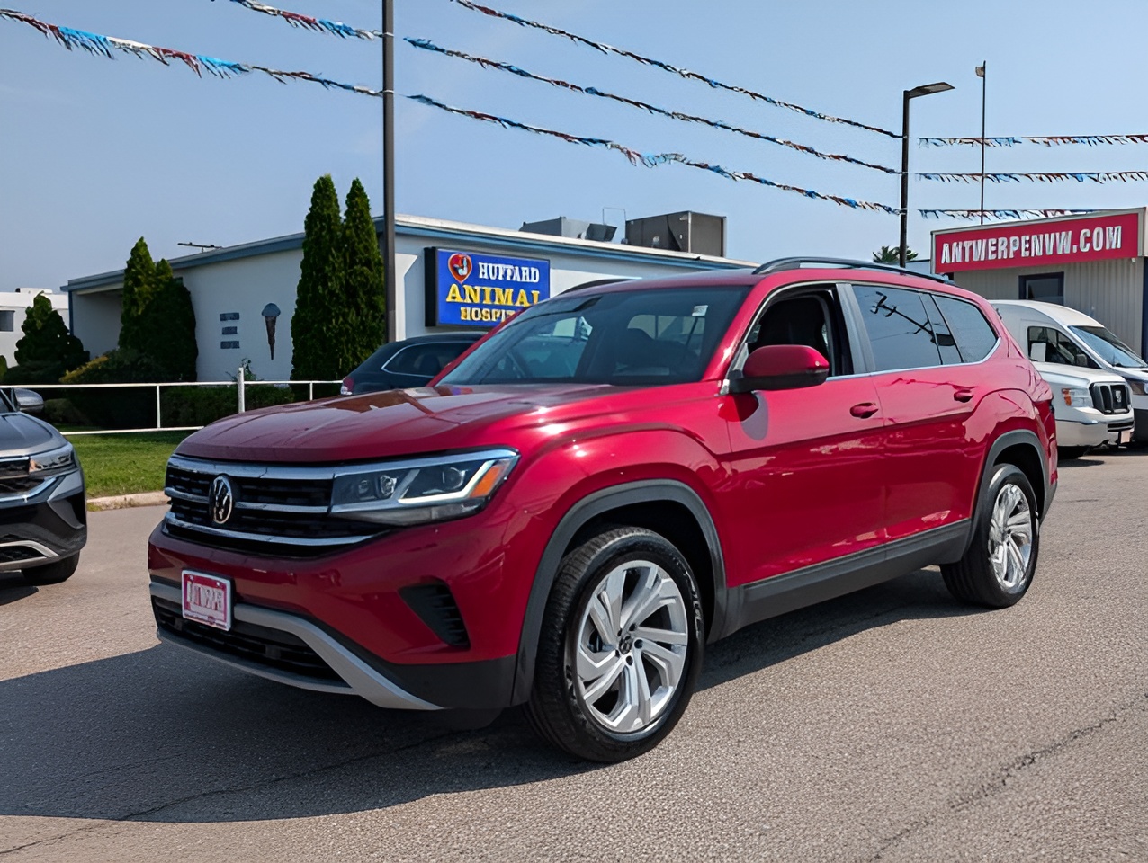 Vehicle image 33 of 40