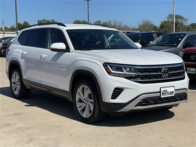 Vehicle image 2 of 38