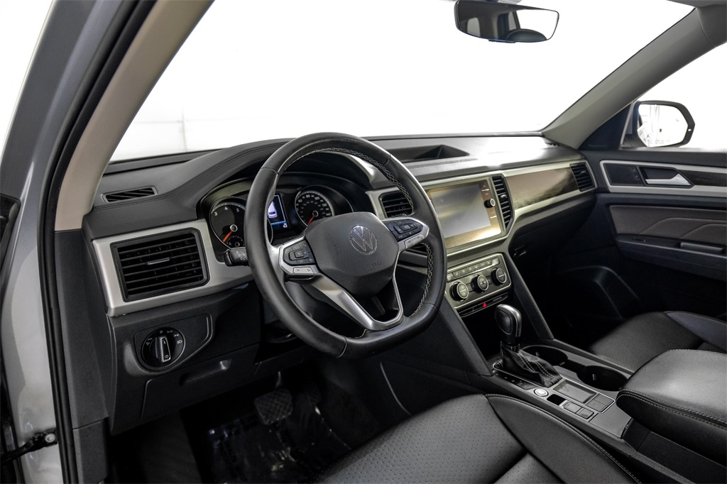 2021 Volkswagen Atlas 3.6L V6 SE Technology Image 27 of 60