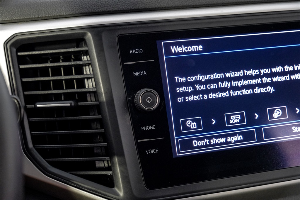 2021 Volkswagen Atlas 3.6L V6 SE Technology Image 34 of 60