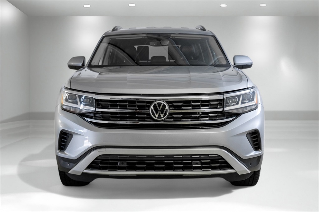 2021 Volkswagen Atlas 3.6L V6 SE Technology Image 2 of 60