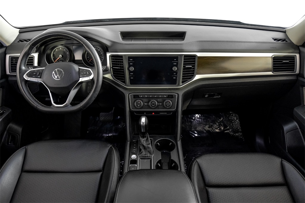 2021 Volkswagen Atlas 3.6L V6 SE Technology Image 25 of 60