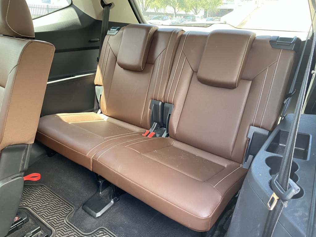 2021 Volkswagen Atlas 3.6L V6 SE Technology Image 8 of 39