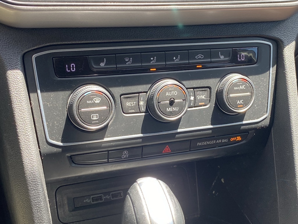 2021 Volkswagen Atlas 3.6L V6 SE Technology Image 39 of 39