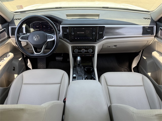 Vehicle image 15 of 35