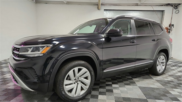 2021 Volkswagen Atlas 3.6L V6 SEL Image 2 of 26
