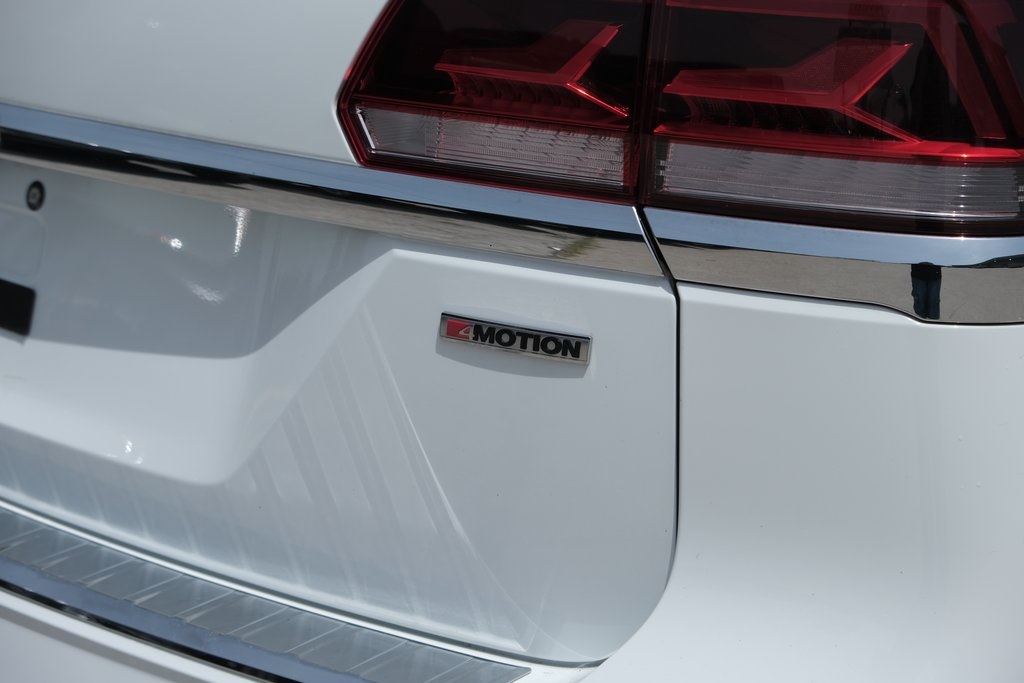 2021 Volkswagen Atlas 3.6L V6 SEL Premium Image 32 of 44