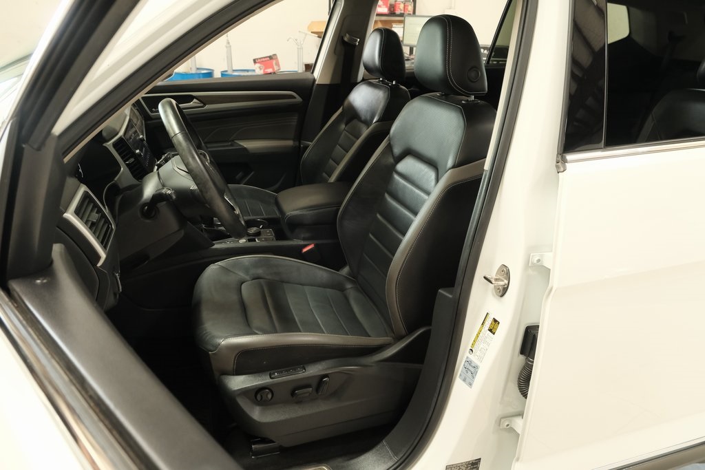 2021 Volkswagen Atlas 3.6L V6 SEL Premium Image 7 of 44