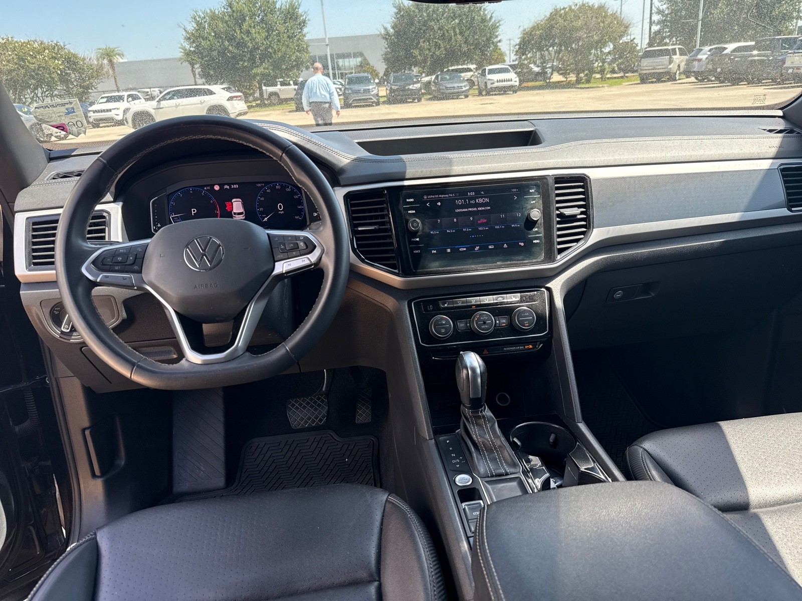 2021 Volkswagen Atlas Cross Sport 3.6L V6 SEL Image 9 of 29