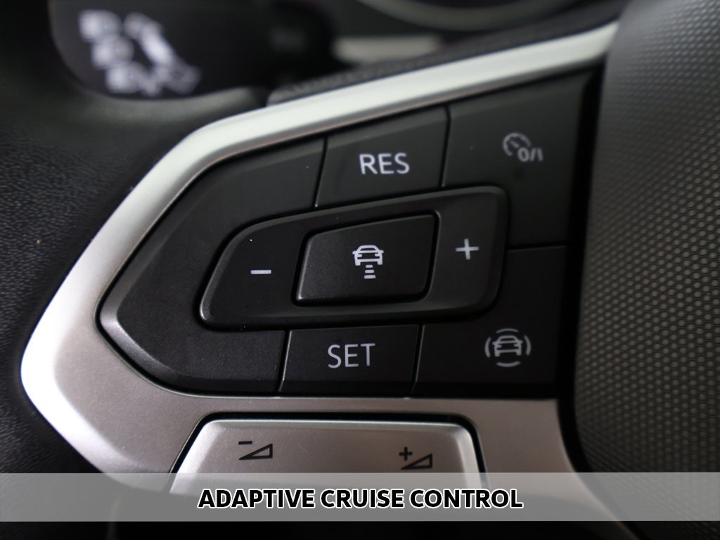 2021 Volkswagen Atlas Cross Sport 3.6L V6 SE Technology Image 36 of 55