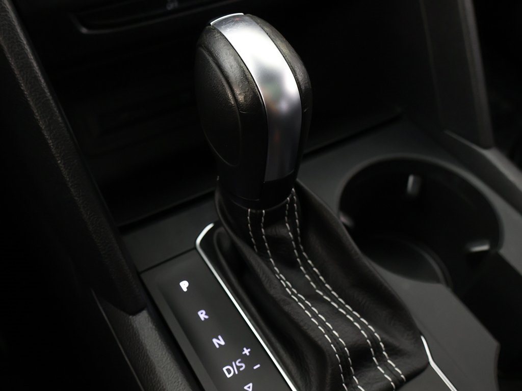 2021 Volkswagen Atlas Cross Sport 3.6L V6 SE Technology Image 31 of 55
