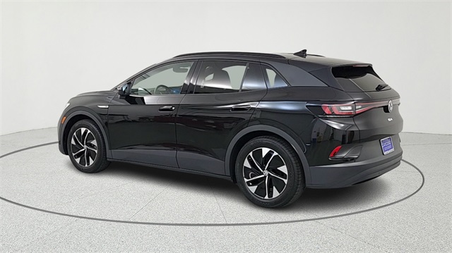 Vehicle image 7 of 32