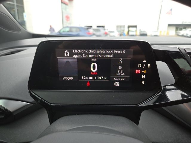 2021 Volkswagen ID.4 Pro Image 16 of 25