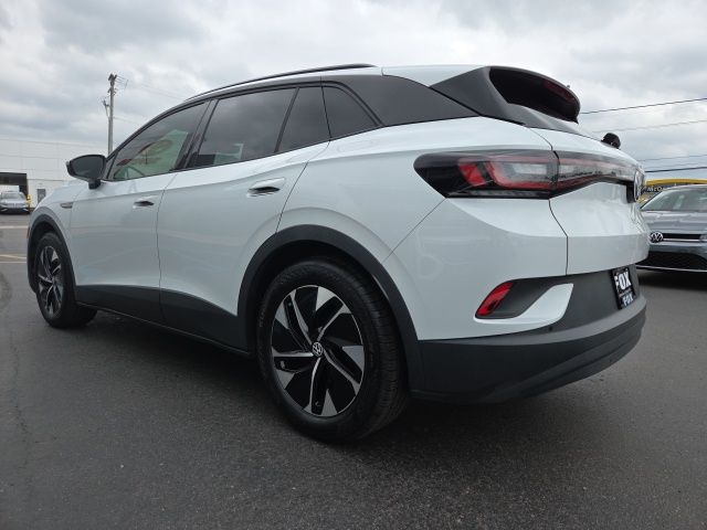 2021 Volkswagen ID.4 Pro Image 5 of 25