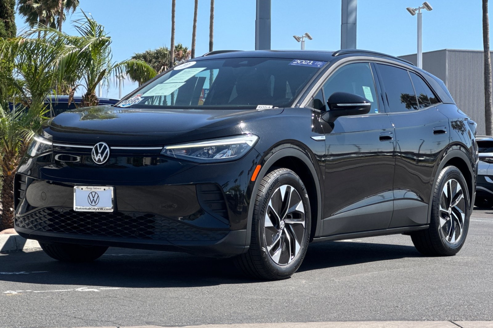 2021 Volkswagen ID.4 Pro Image 1 of 31