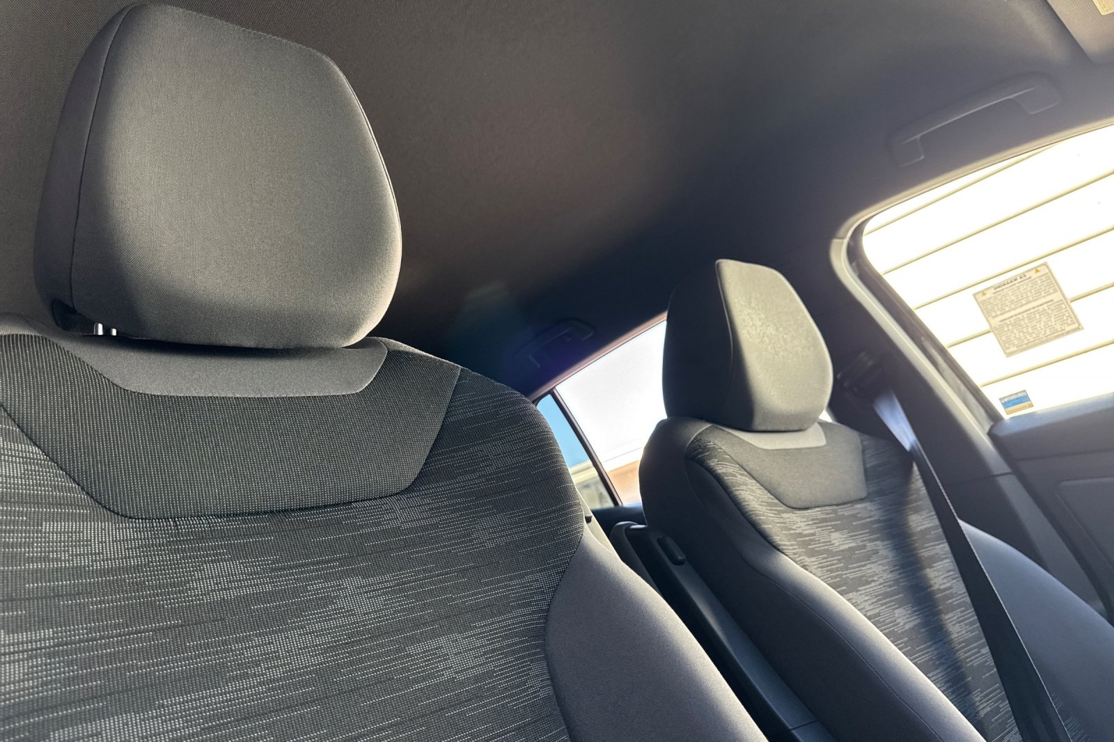 2021 Volkswagen ID.4 Pro Image 12 of 31