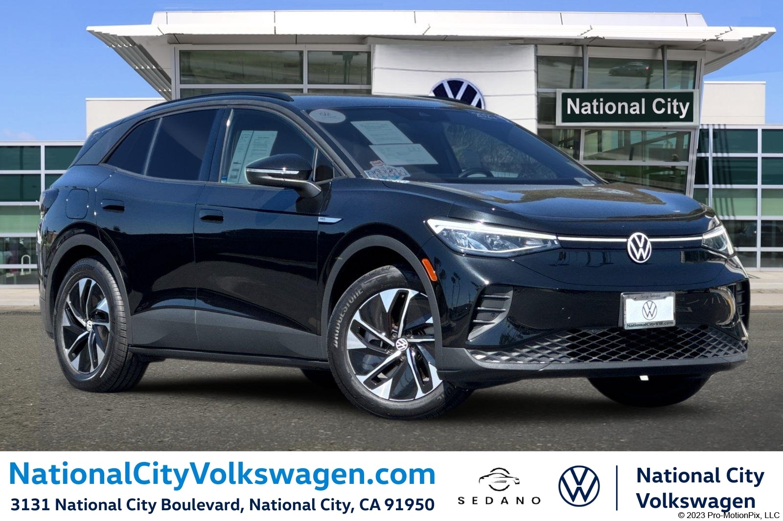 2021 Volkswagen ID.4 Pro Image 4 of 31