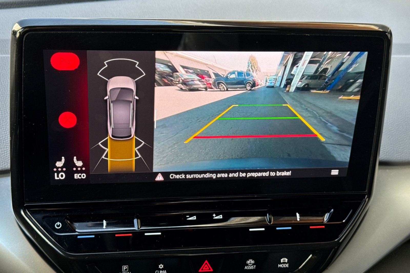 2021 Volkswagen ID.4 Pro Image 20 of 31