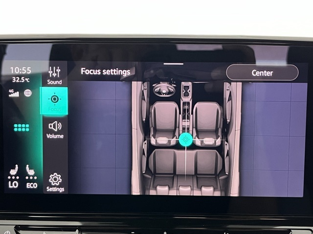 Vehicle image 50 of 95