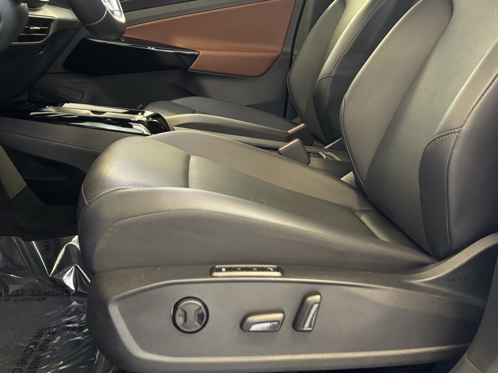 2021 Volkswagen ID.4 Pro S Image 25 of 26