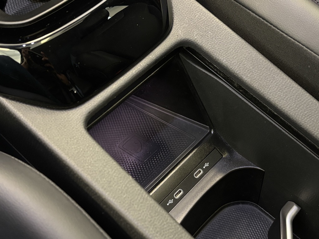 2021 Volkswagen ID.4 Pro S Image 21 of 26