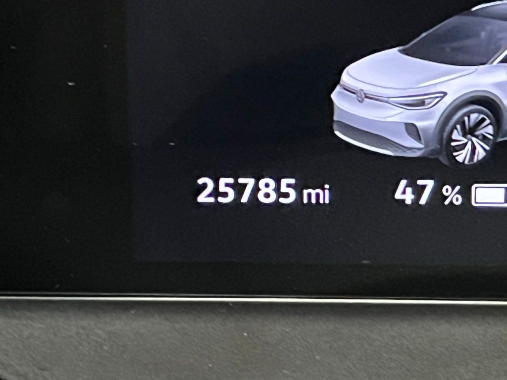 Vehicle image 19 of 41