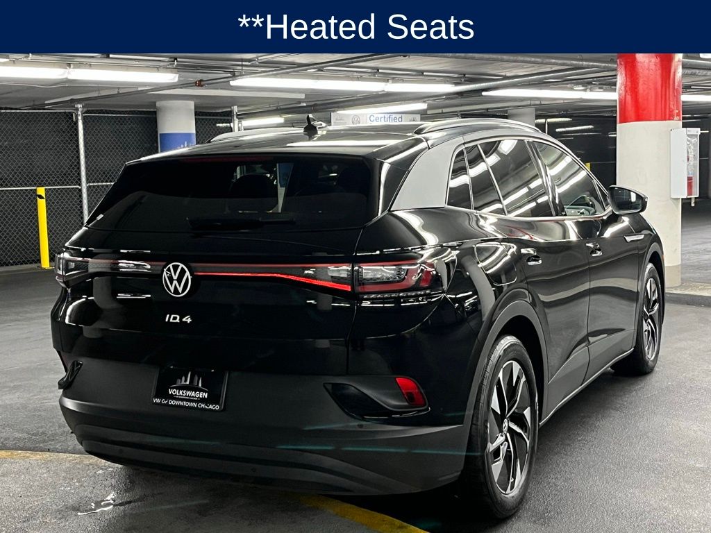 Vehicle image 8 of 41