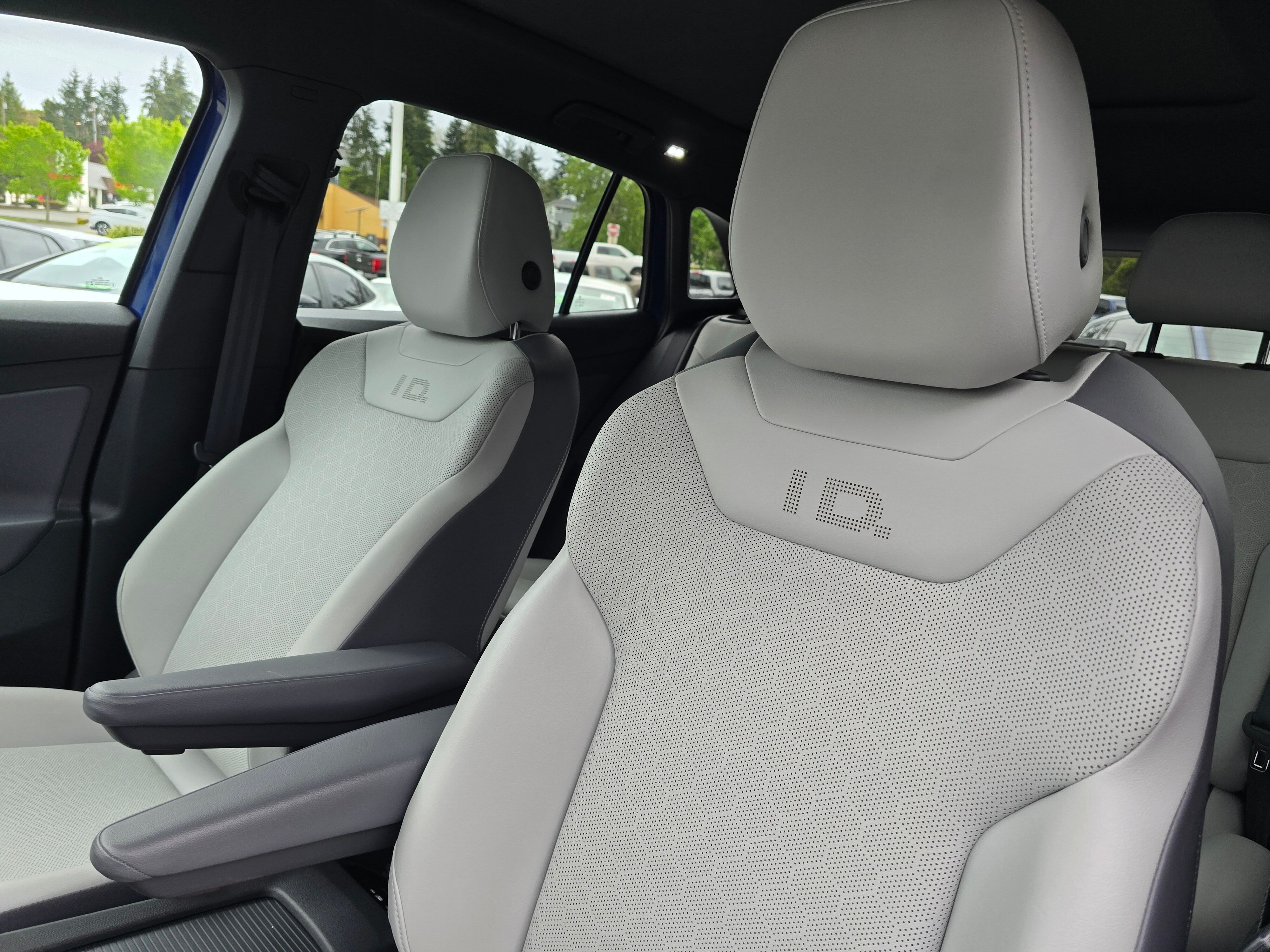 2021 Volkswagen ID.4 Pro S Image 23 of 36
