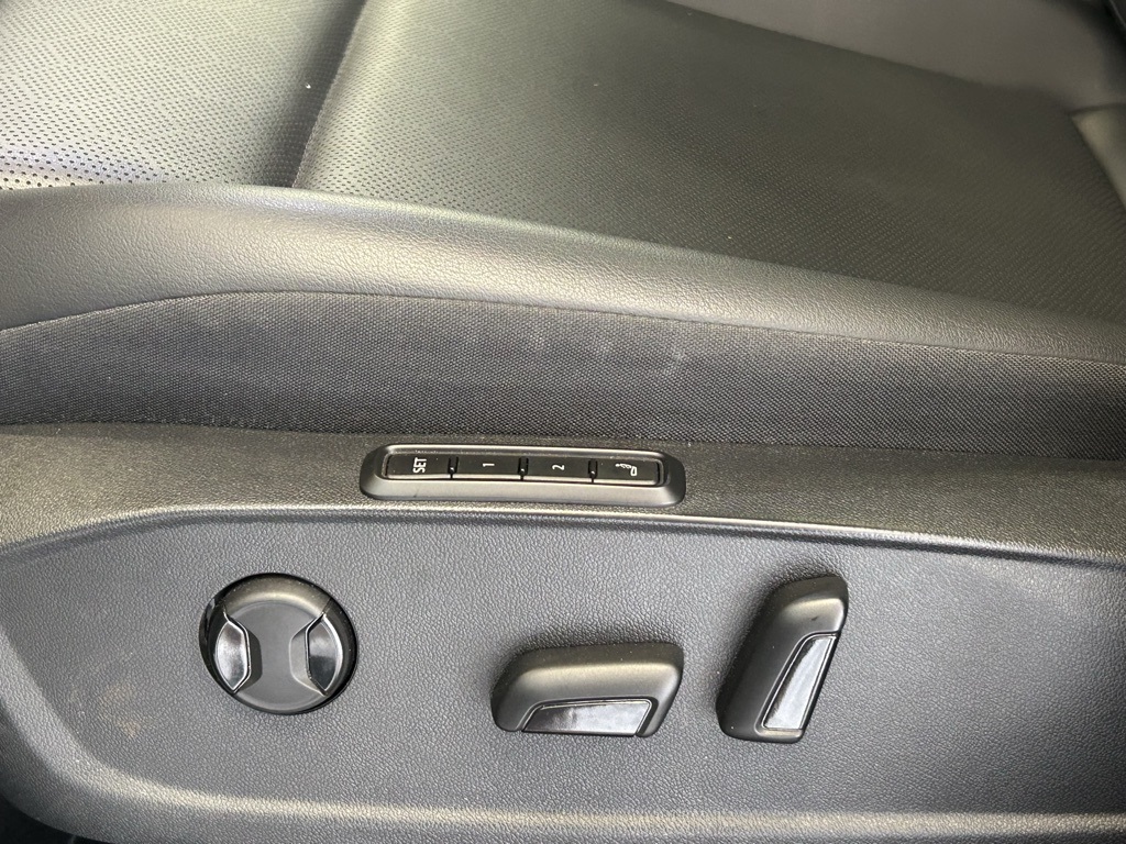 2021 Volkswagen ID.4 Pro S Image 22 of 26
